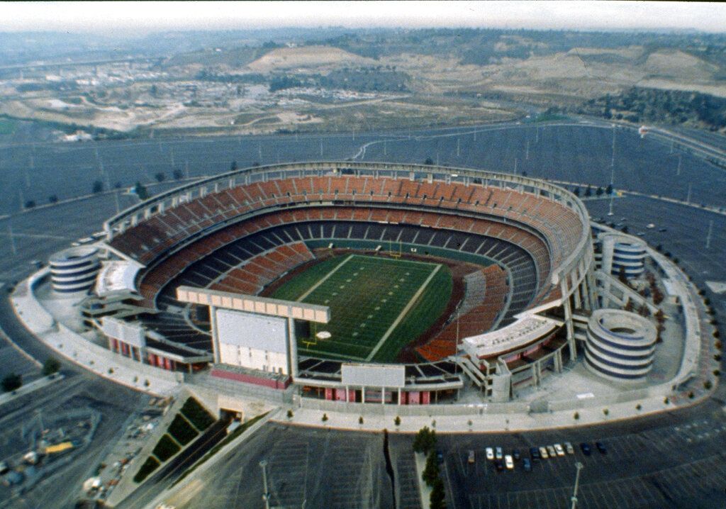 San Diego changed the Super Bowl experience in 1988, from california-casinos.org
